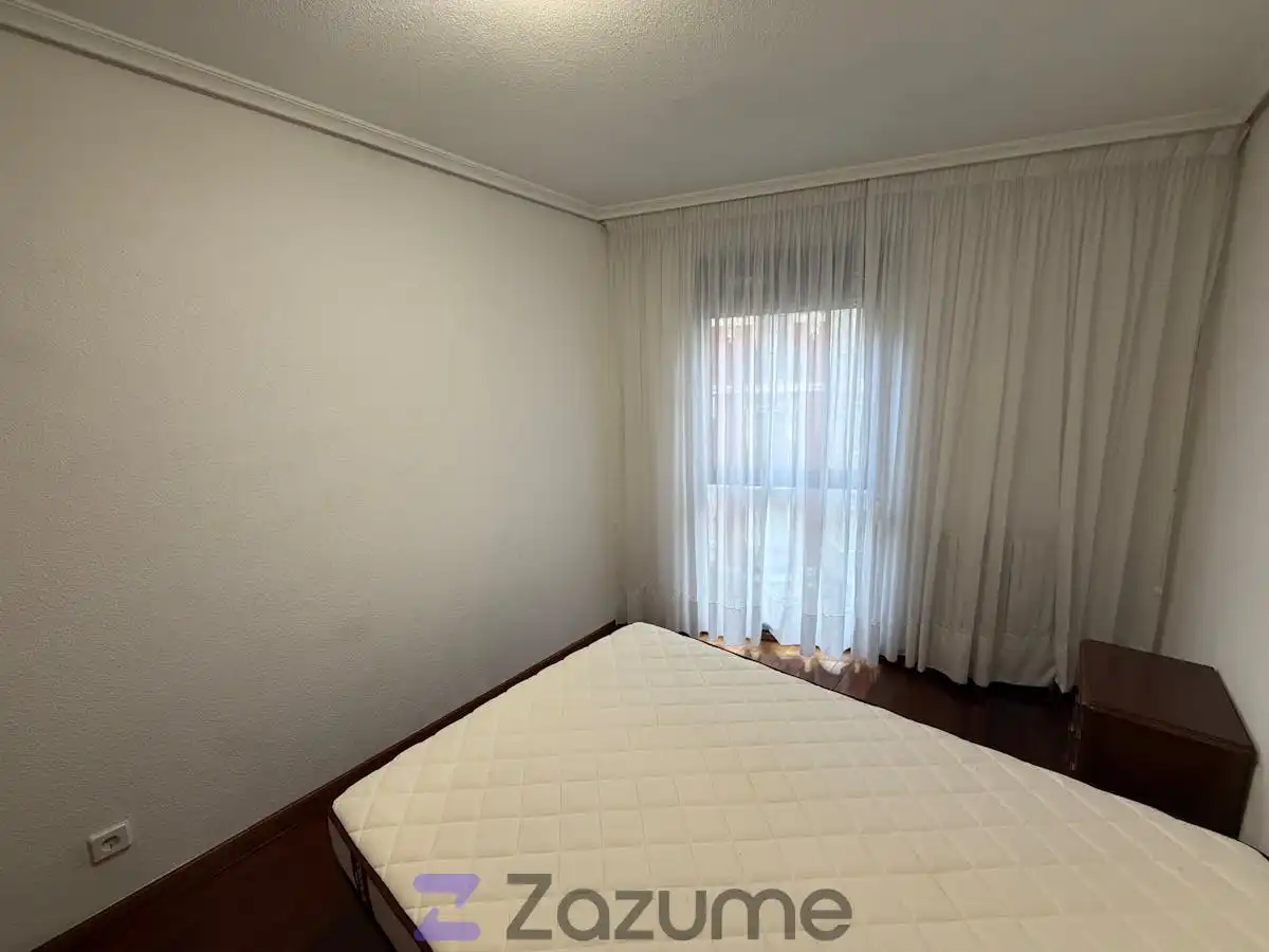 Flat for rent in C. Magallanes, Numancia - San Fernando