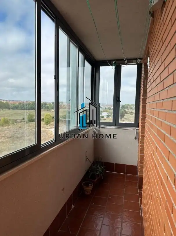 Piso en venta en María Moliner, Armunia