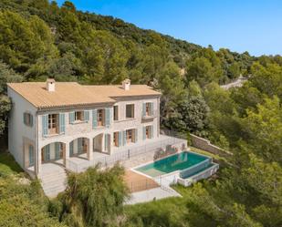 Vista exterior de Casa o xalet en venda en Pollença amb Aire condicionat, Terrassa i Piscina