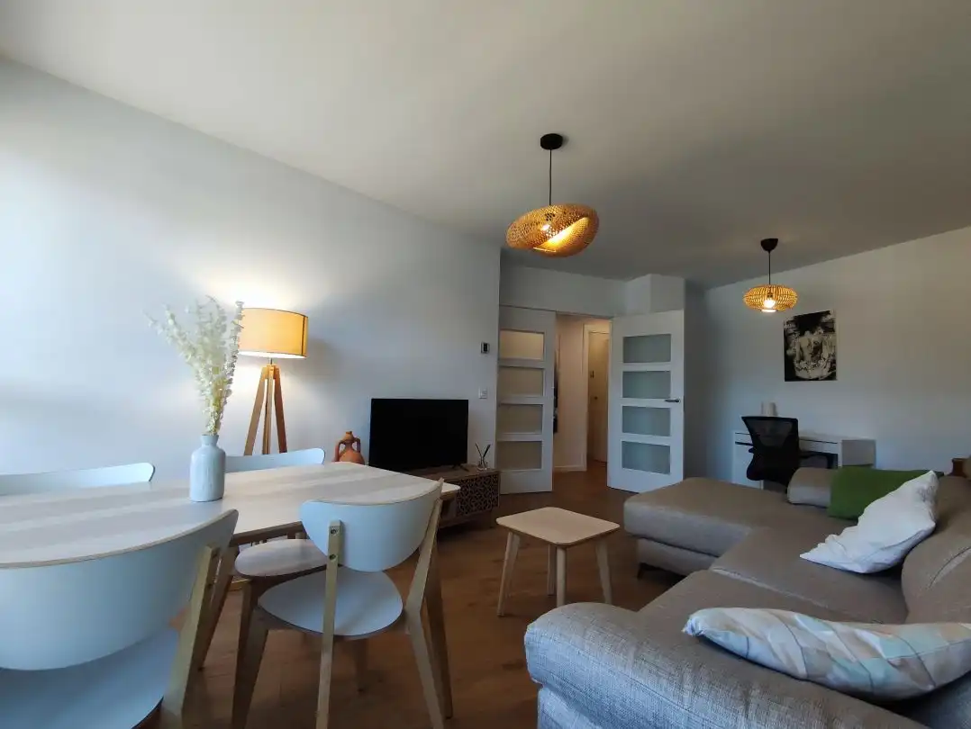 Flat for rent in Paseo casares, Altza