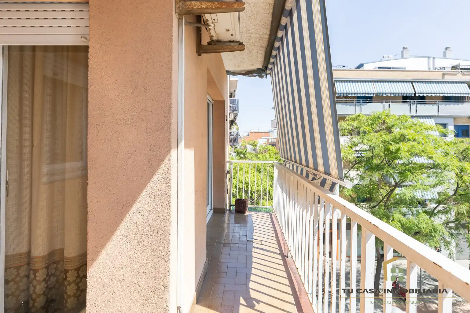 Terrasse von Wohnung zum Verkauf in Badalona mit Klimaanlage
