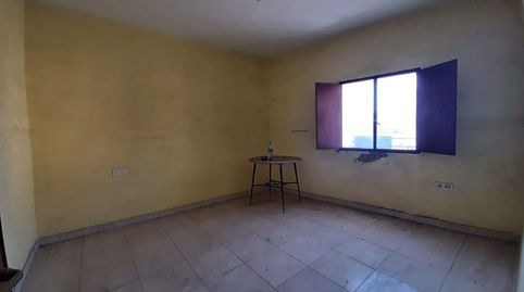 Gran casa de pueblo con terraza en Valdefuentes, imatge 4