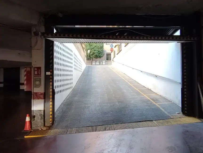 Parkplatz von Lagerraum zur Miete in Sevilla