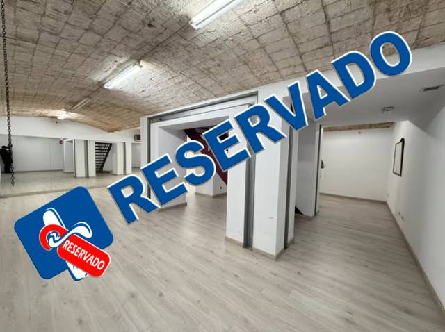 Local comercial en Venta en Carrer del Torrent d'En Vidalet en Vila de Gràcia