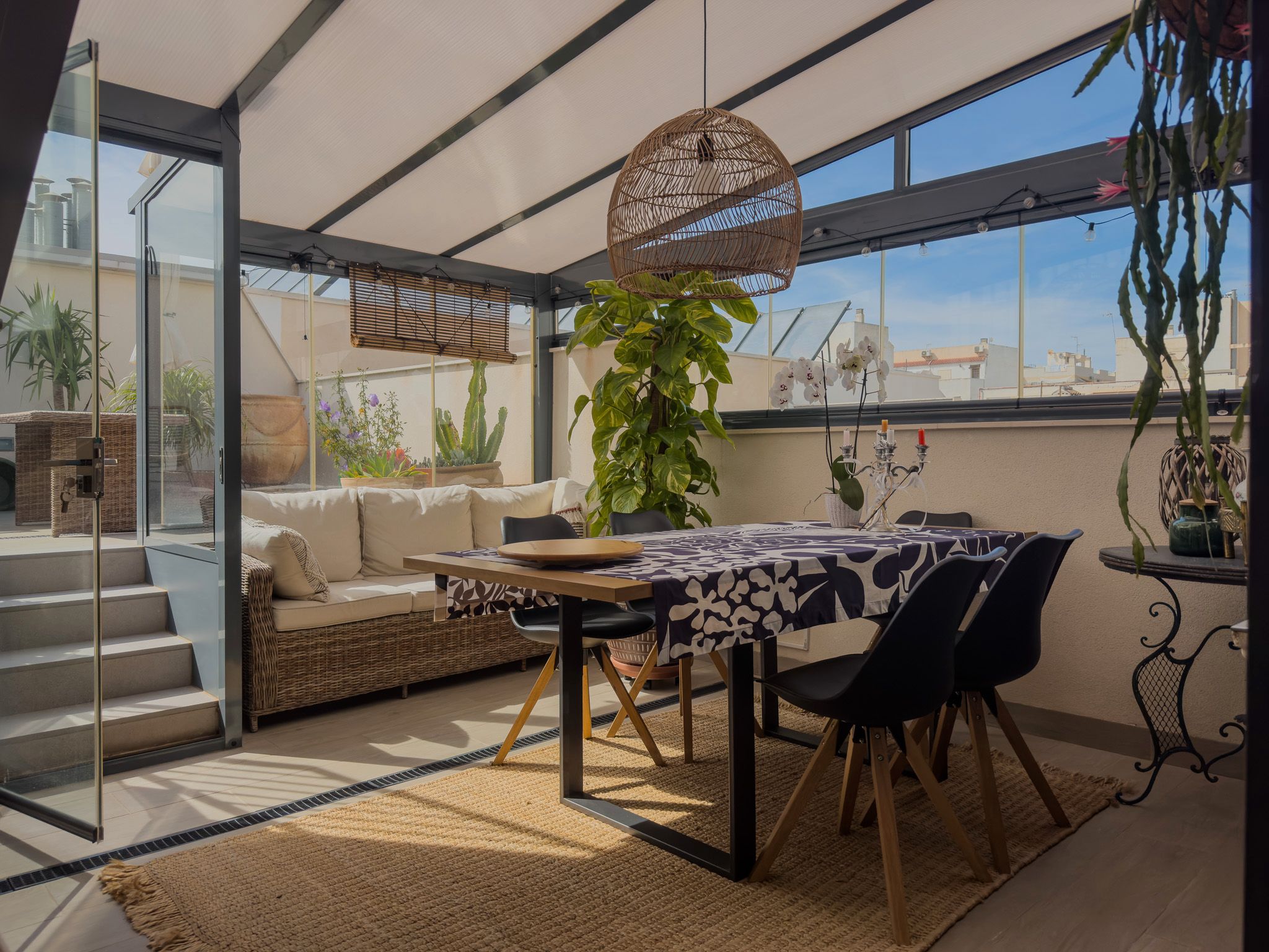 Terrace of Attic for sale in Torrevieja  with Air Conditioner, Heating and Furnished