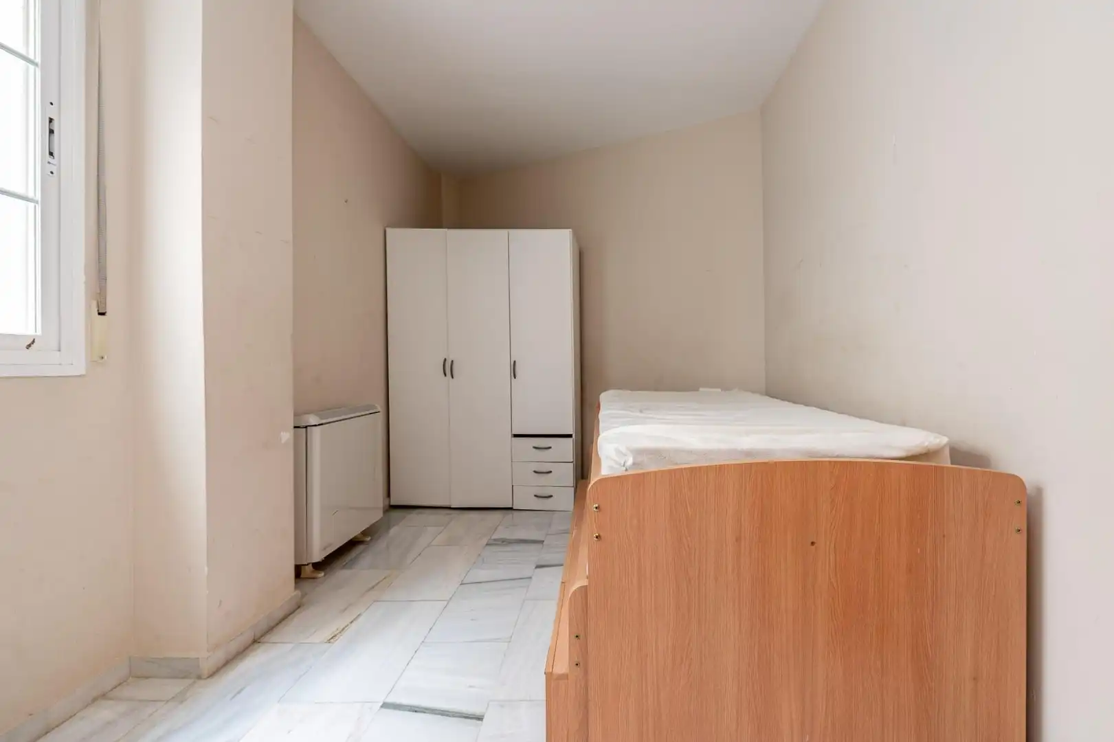Habitación de Piso en venta en Gójar con Terraza, Trastero y Balcón
