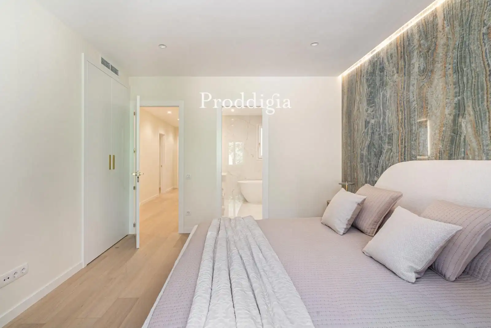 Pis en venda a Via Augusta, Sant Gervasi- Galvany