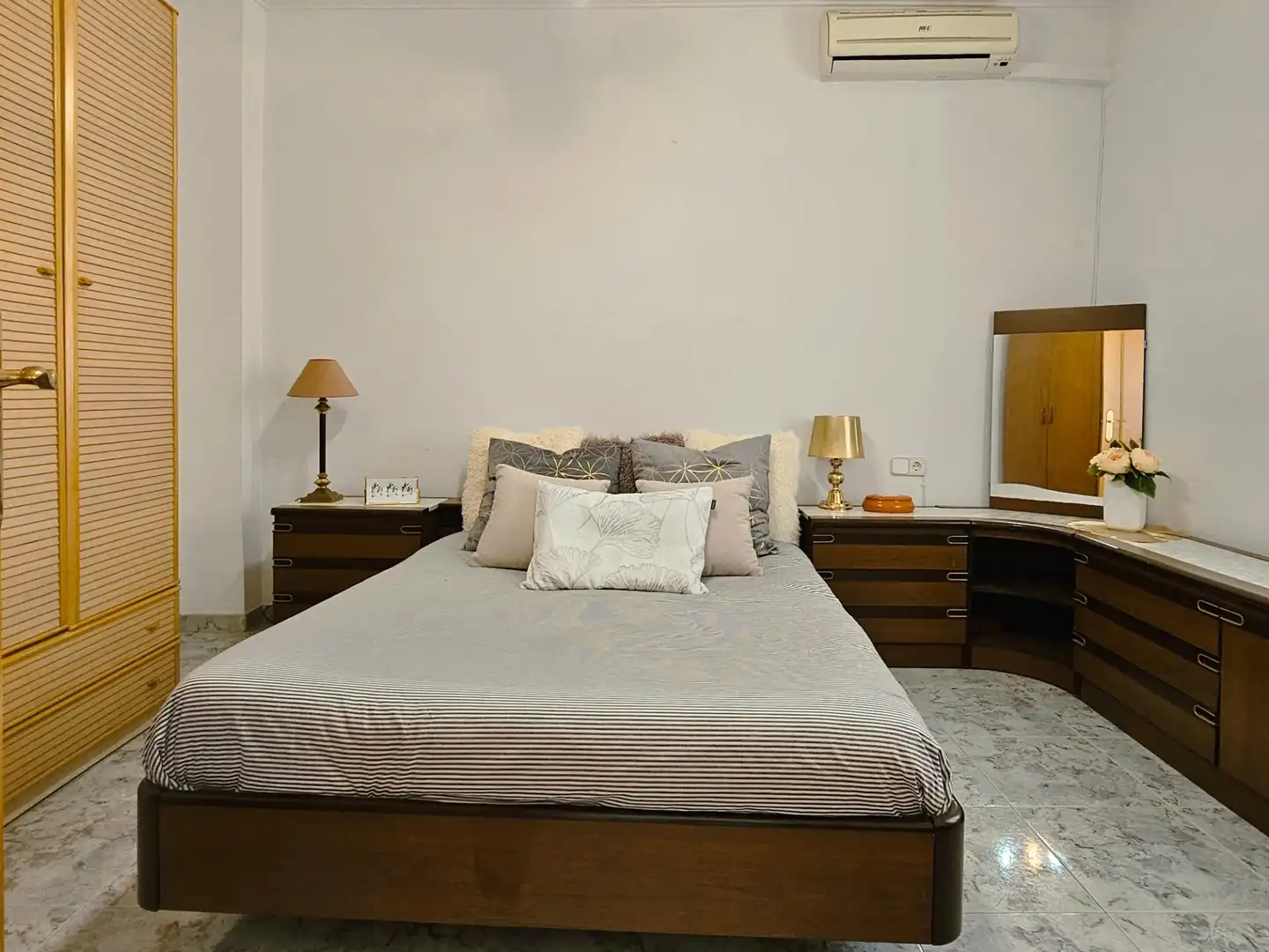 Habitación de Finca rústica en venta en La Llosa de Ranes con Aire acondicionado, Jardín privado y Terraza