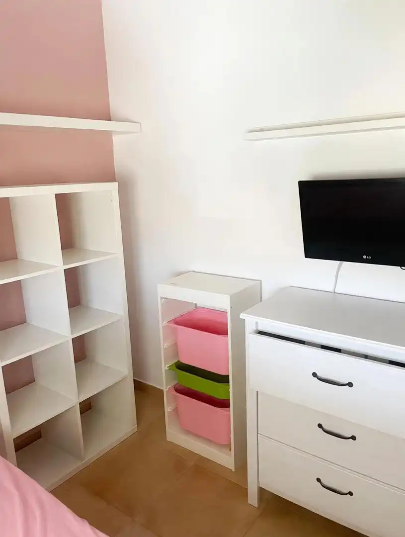 Habitación de Casa adosada en venta en Alhendín con Terraza, Trastero y Balcón