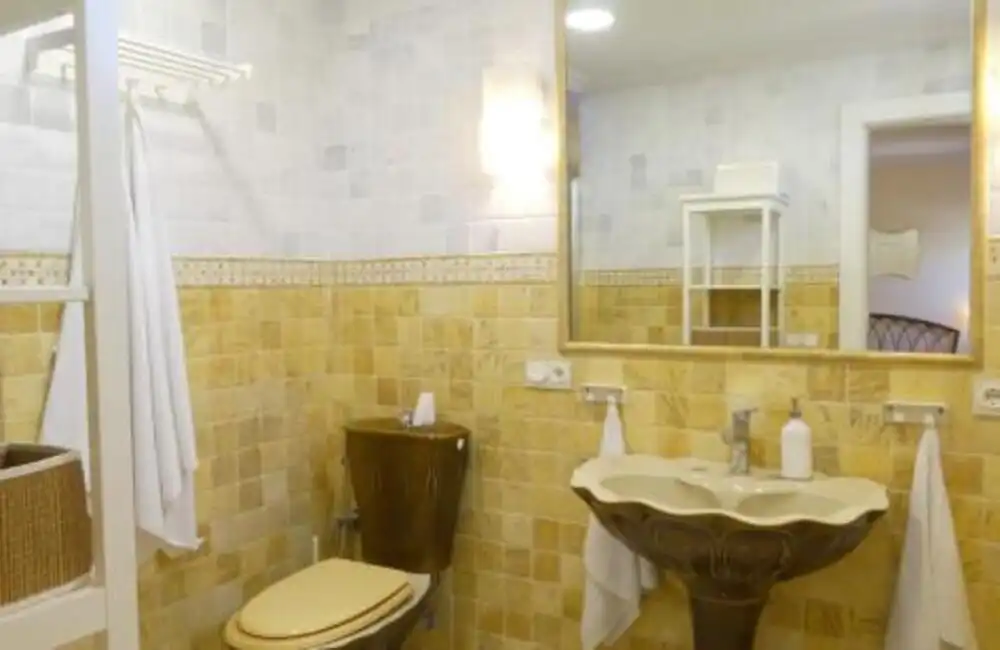 Bathroom of Houses for rent in Nueva Andalucía