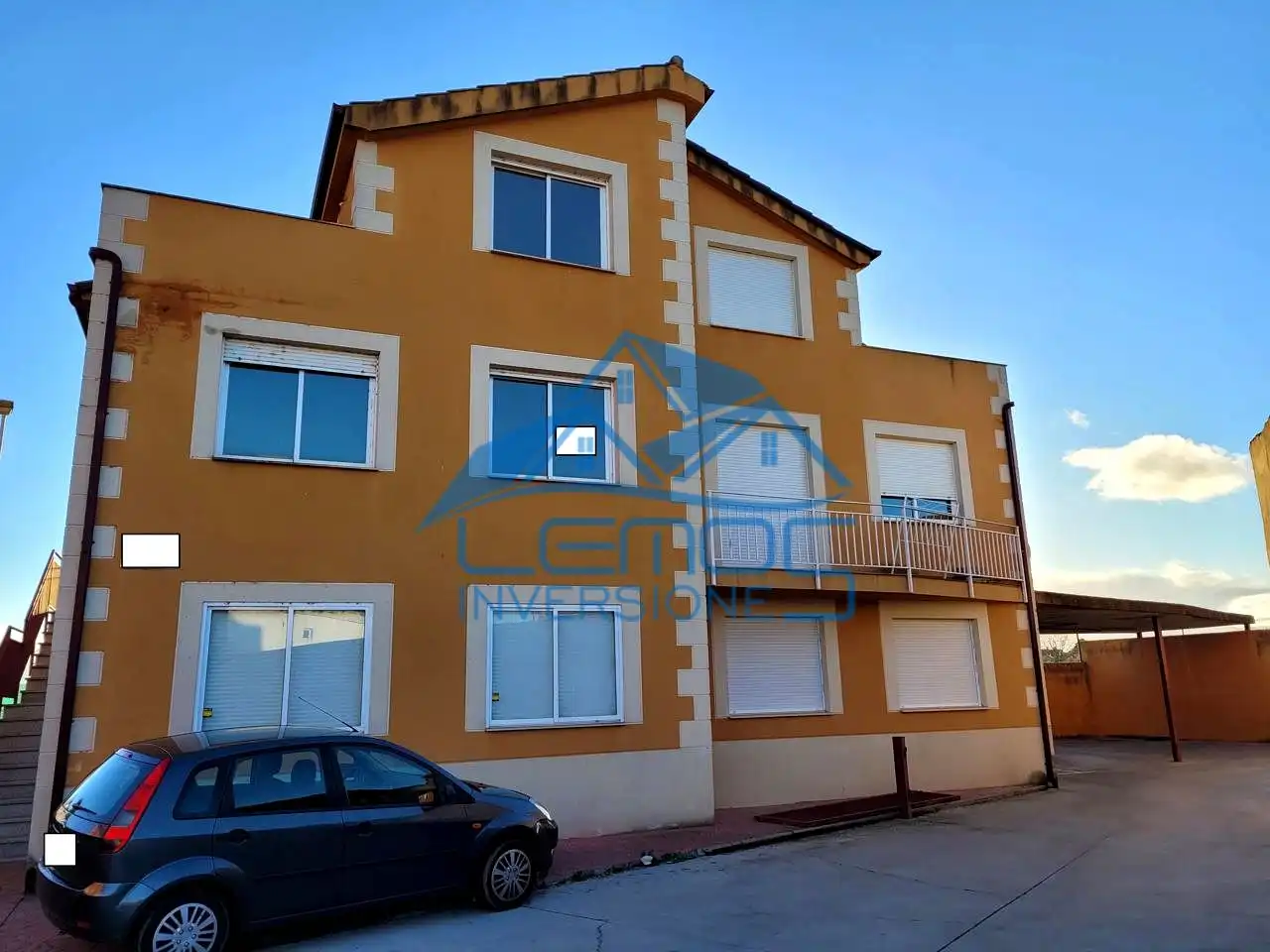 Außenansicht von Wohnung zum Verkauf in Cubillos