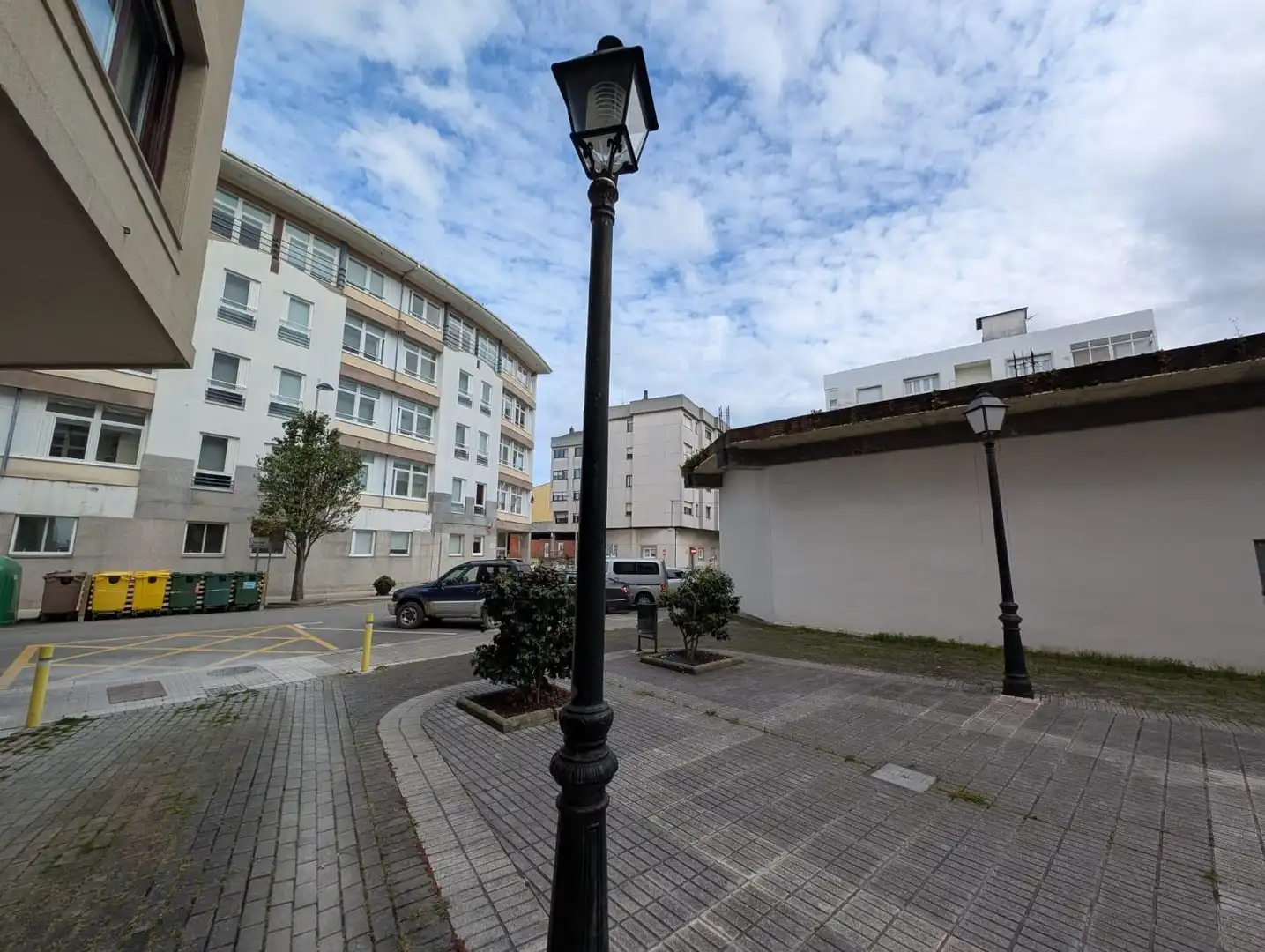 Außenansicht von Gebäude zum Verkauf in Burela