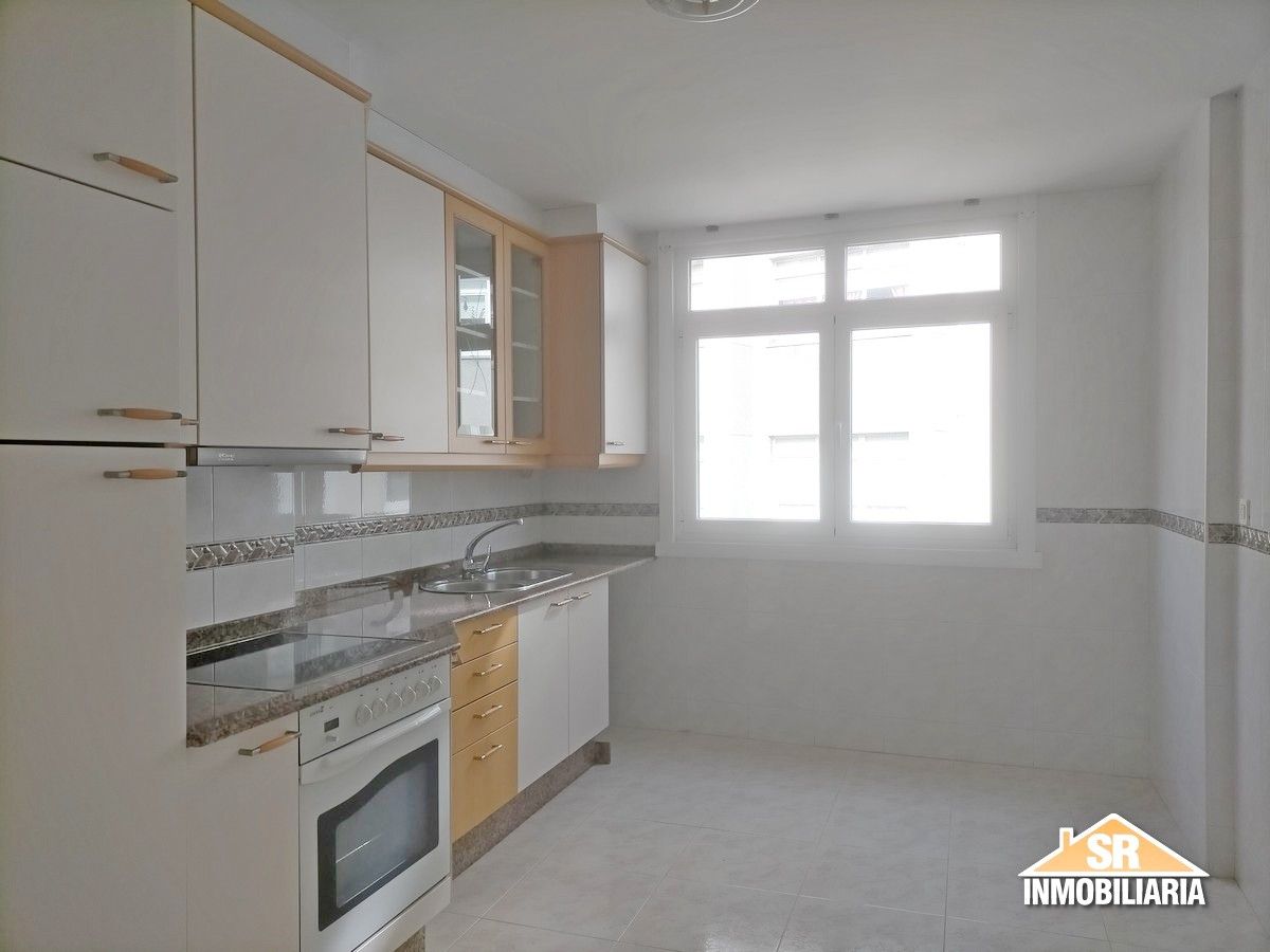 Pis en venda a Rúa San Luís, Os Mallos