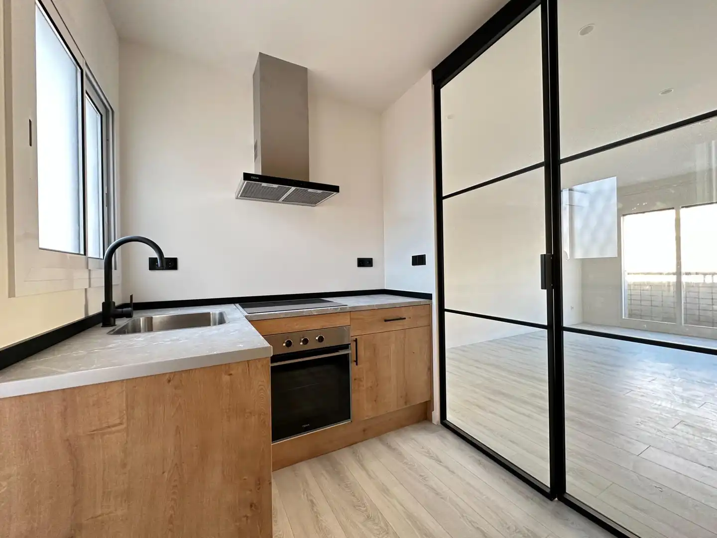 Cocina de Piso en venta en Barcelona con Aire acondicionado, Parquet y Balcón