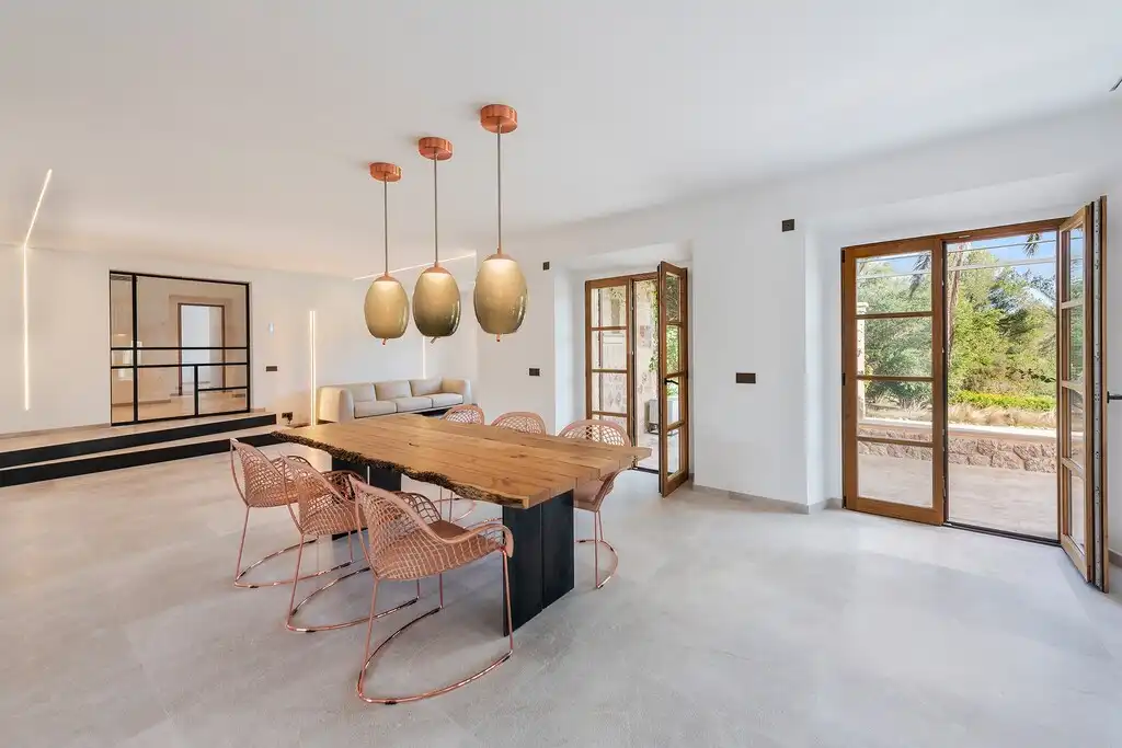 Comedor de Finca rústica en venta en Pollença con Aire acondicionado, Calefacción y Jardín privado