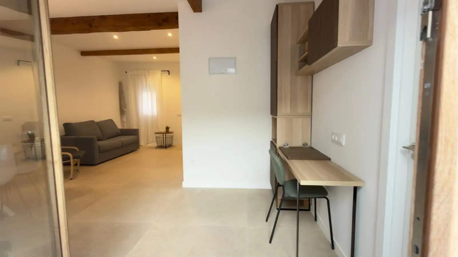 Living room of Houses for sale in Alaquàs  with Air Conditioner, Terrace and Furnished