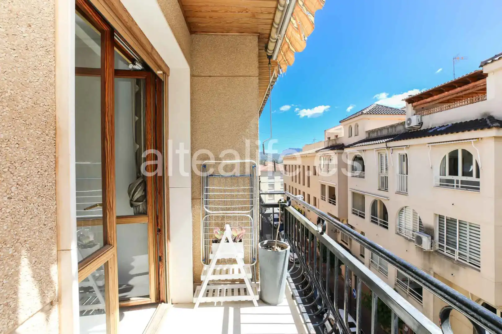 Vista exterior de Apartamento en venta en Polop con Aire acondicionado y Balcón