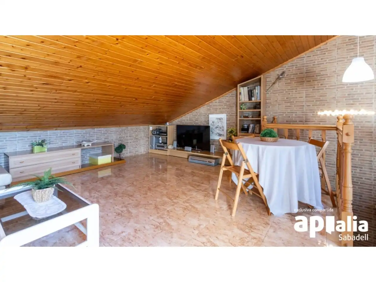 Sala de estar de Casa o chalet en venta en Terrassa con Calefacción, Jardín privado y Terraza