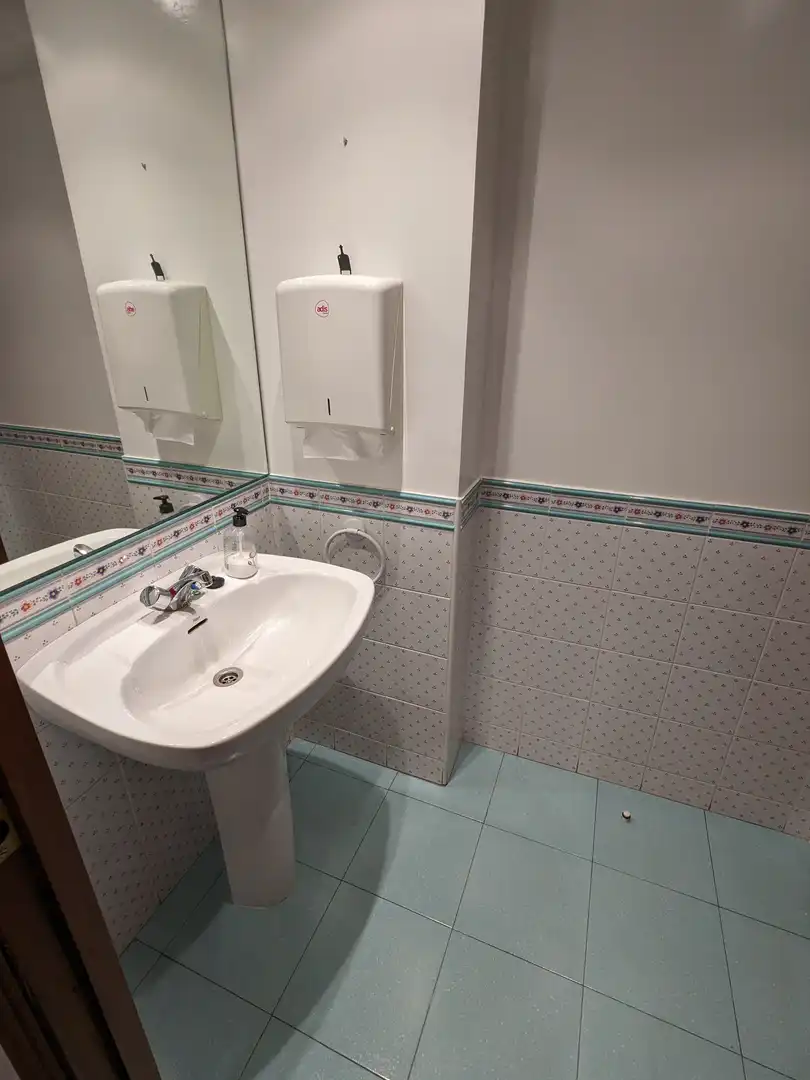 Baño de Piso en venta en Errenteria con Calefacción y Balcón