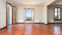 Sala d'estar de Àtic en venda en Vilassar de Dalt amb Calefacció, Parquet i Terrassa