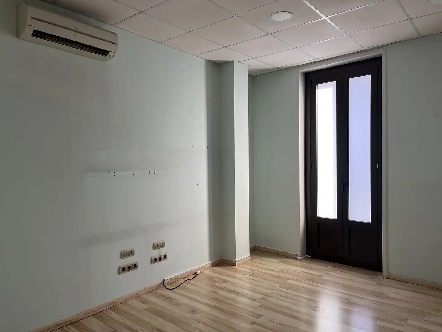 Oficina de alquiler en Granollers con Aire acondicionado y Calefacción