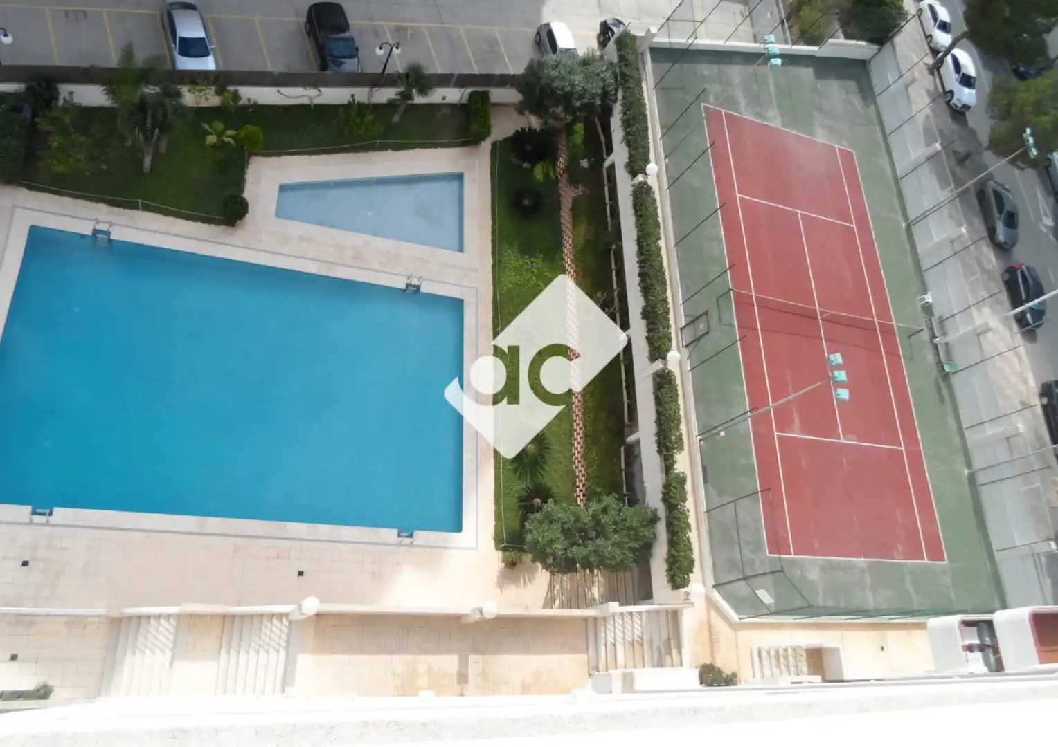 Swimming pool of Flat for rent in Cullera  with Air Conditioner, Heating and Furnished