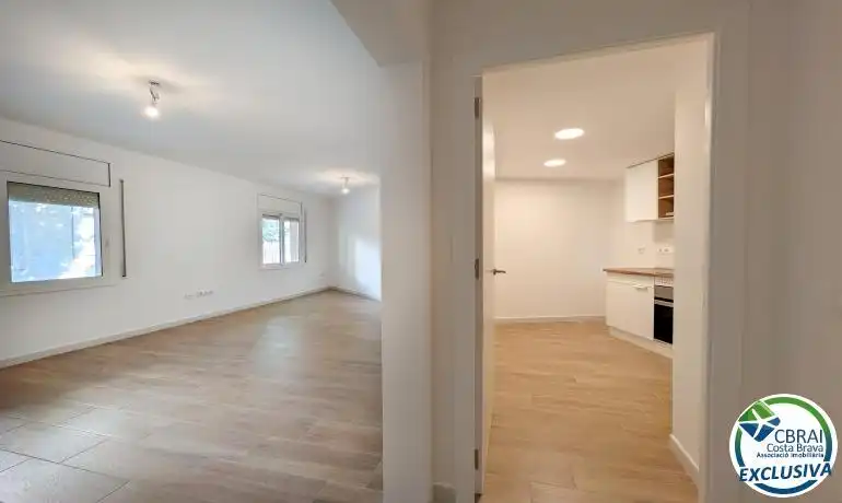 Flat for sale in Portbou  with Oven