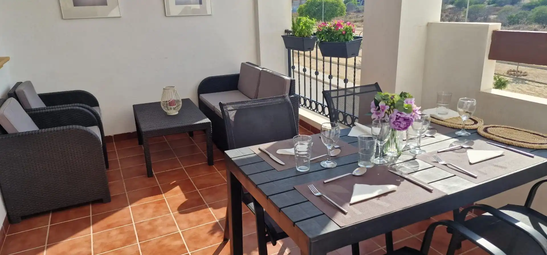 Apartamento con terraza en alquiler en Calle Realista
