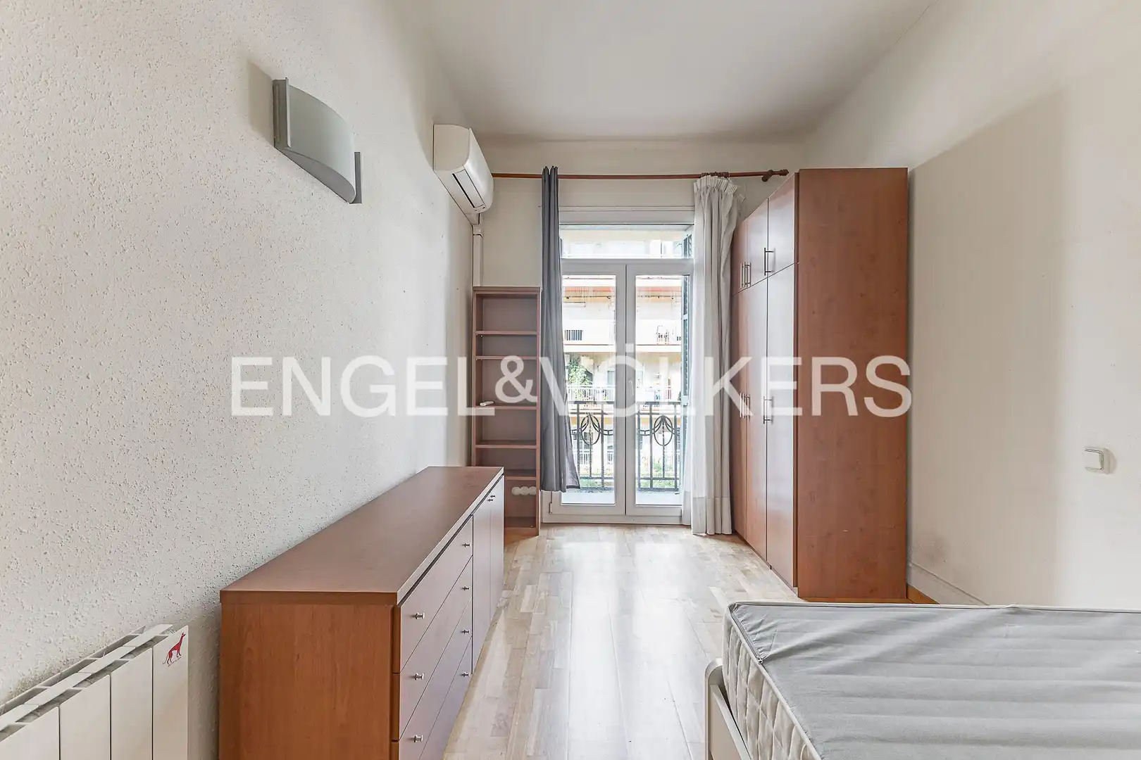 Habitación de Piso en venta en Barcelona con Aire acondicionado, Calefacción y Parquet