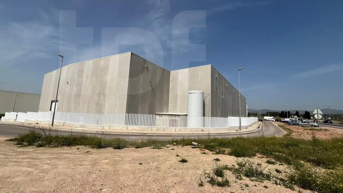 Vista exterior de Nave industrial en venta en Náquera