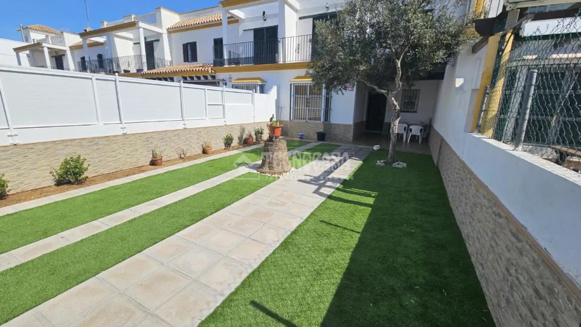 Casa adosada de alquiler en Calle Seroncillo,, La Laguna