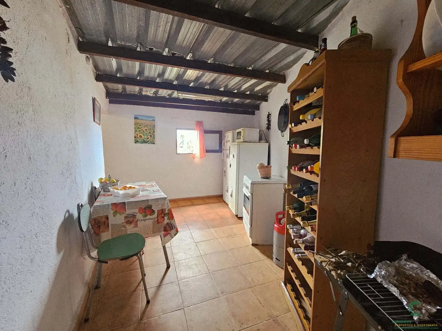 Küche von Einfamilien-Reihenhaus zum Verkauf in Garachico mit Terrasse und Abstellraum