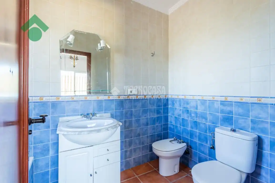 Baño de Finca rústica en venta en Vélez-Málaga con Jardín privado y Piscina