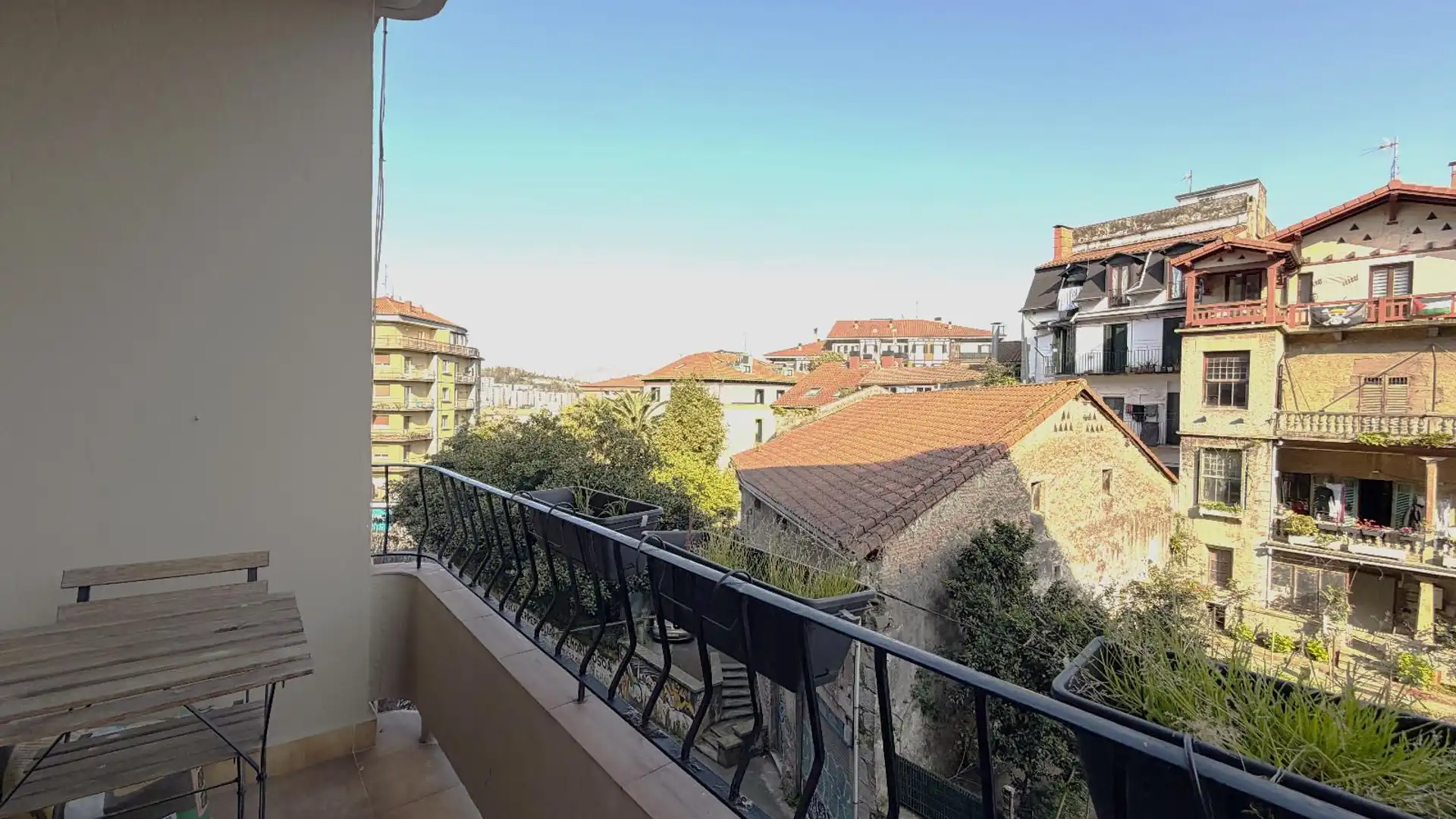 Terraza de Piso en venta en Hernani con Calefacción, Terraza y Balcón