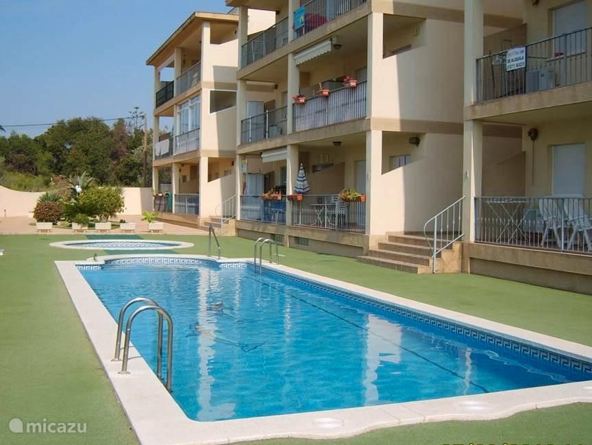Swimming pool of Apartment for sale in Vinaròs  with Air Conditioner, Heating and Terrace