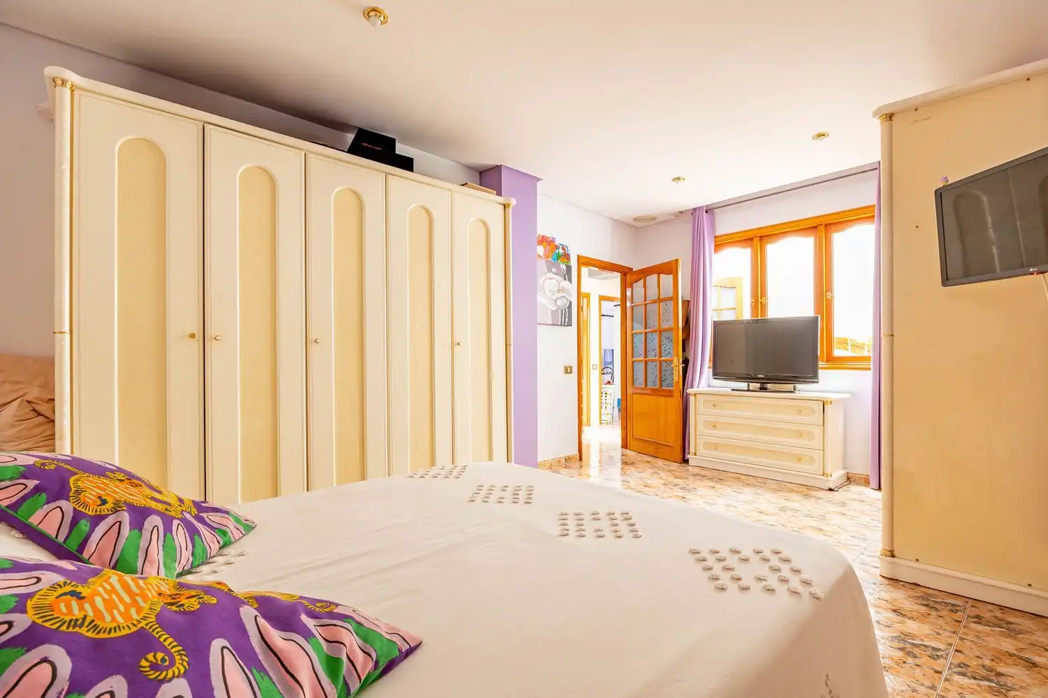 Schlafzimmer von Gebäude zum Verkauf in Telde