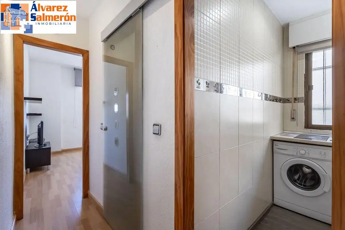 Flat for sale in Granada, Granada