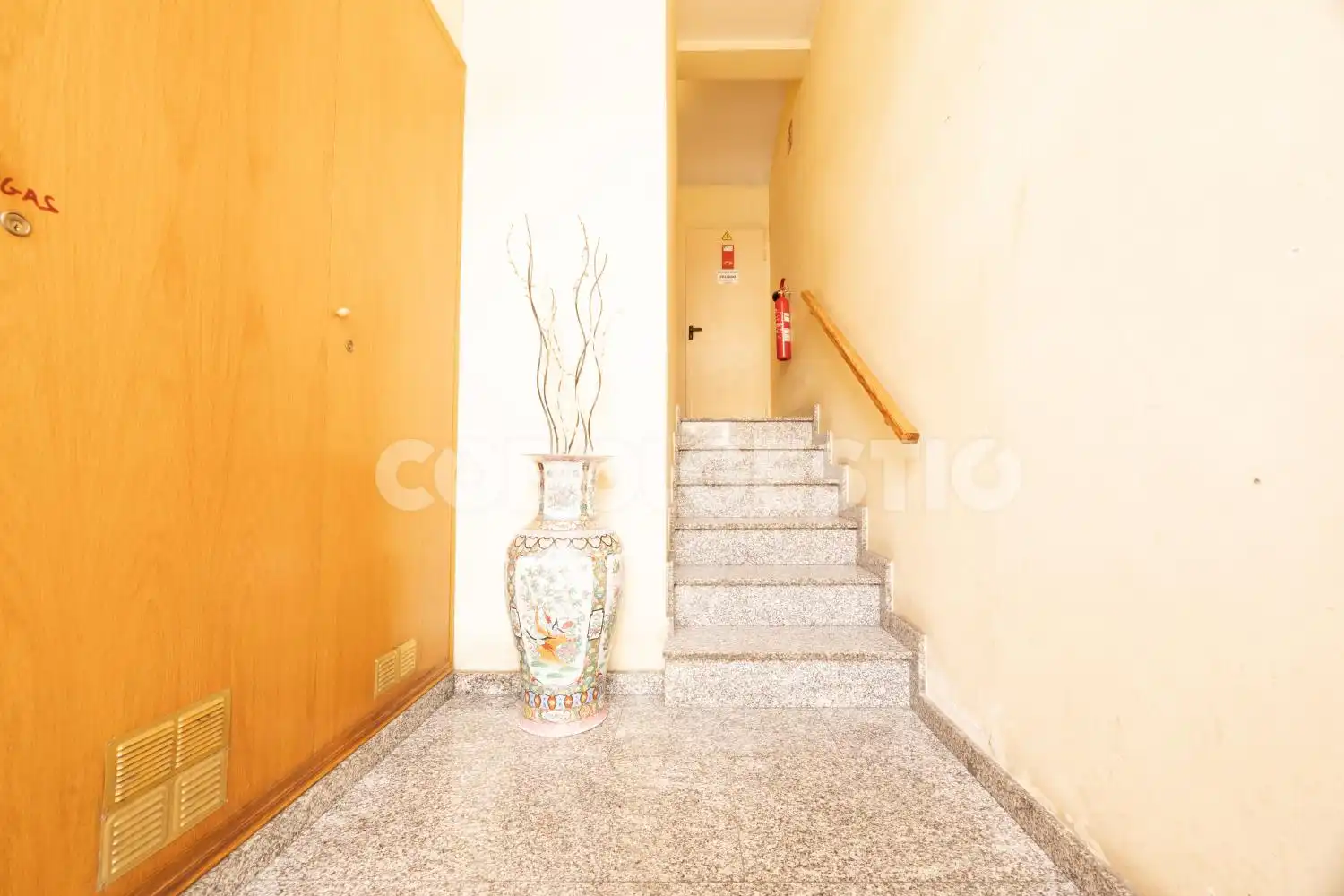 Piso en venta en Manlleu con Terraza y Balcón