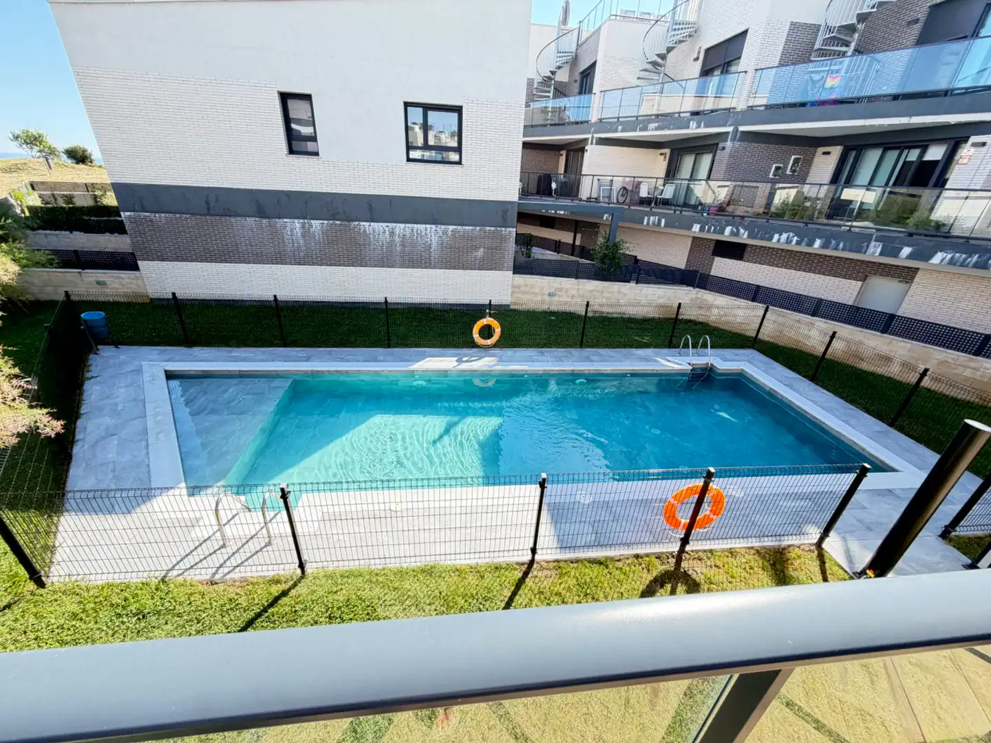 Piscina de Casa o chalet en venta en Castro-Urdiales con Calefacción, Jardín privado y Terraza