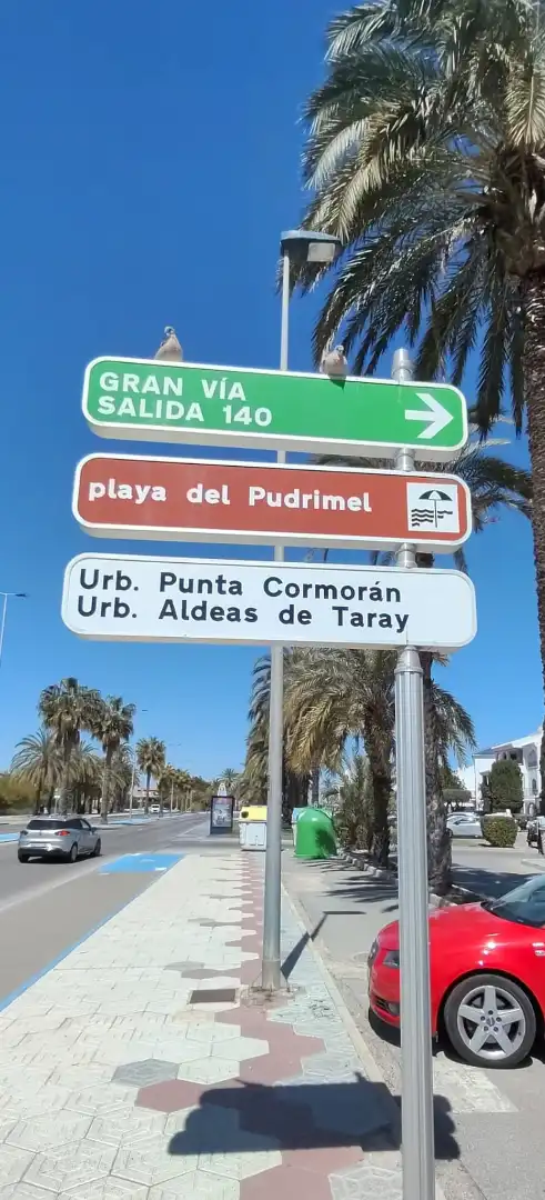Außenansicht von Wohnung zum Verkauf in La Manga del Mar Menor mit Klimaanlage, Heizung und Privatgarten
