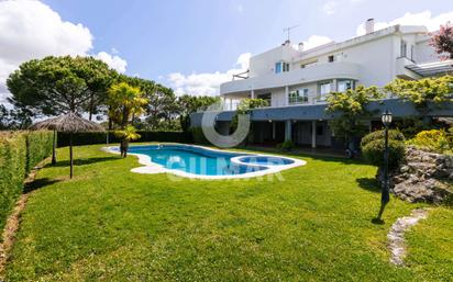 Jardí de Casa o xalet en venda en Ciudalcampo amb Aire condicionat, Calefacció i Jardí privat