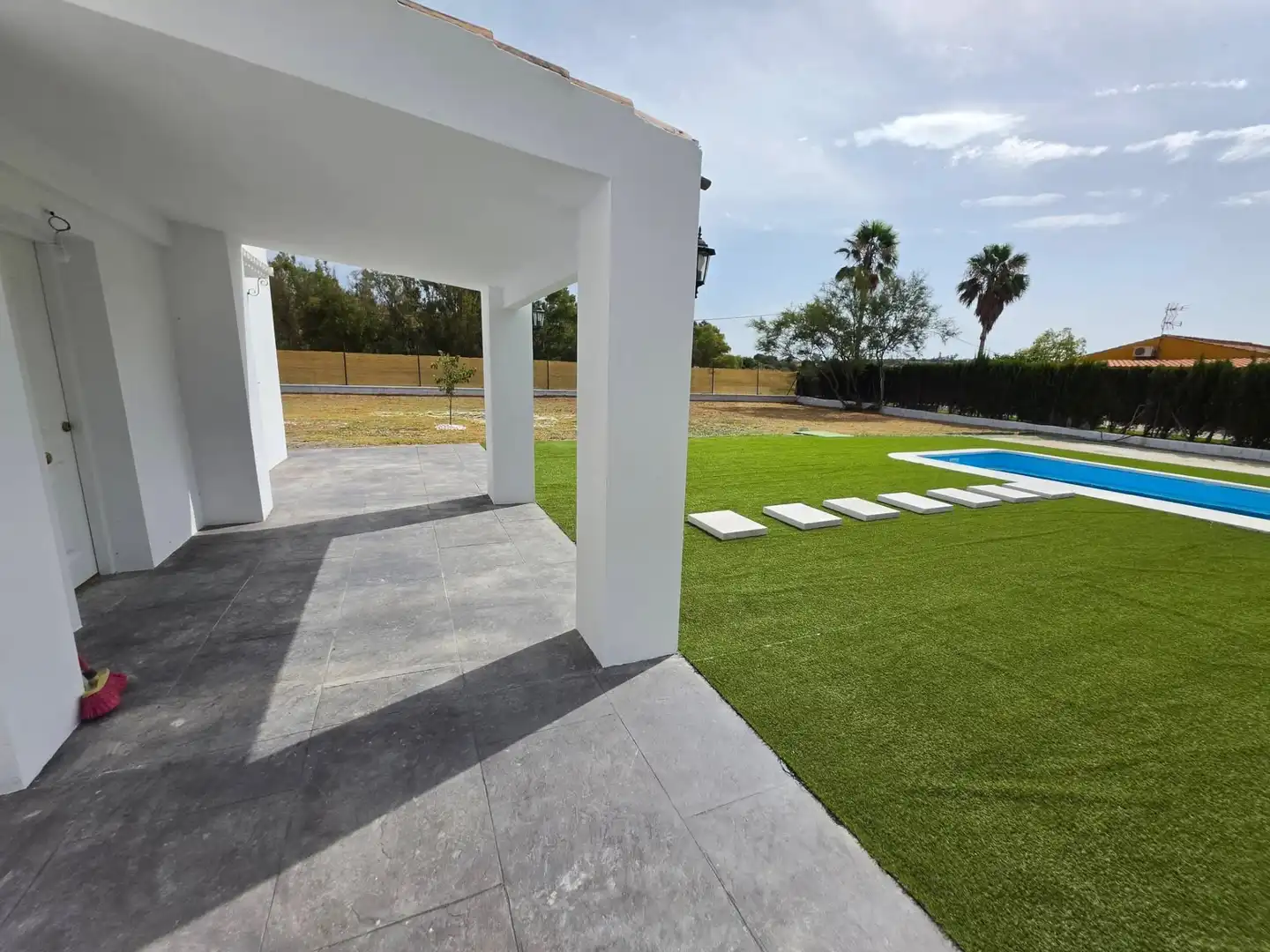 Terrasse von Country house zum Verkauf in Cártama mit Klimaanlage, Privatgarten und Schwimmbad