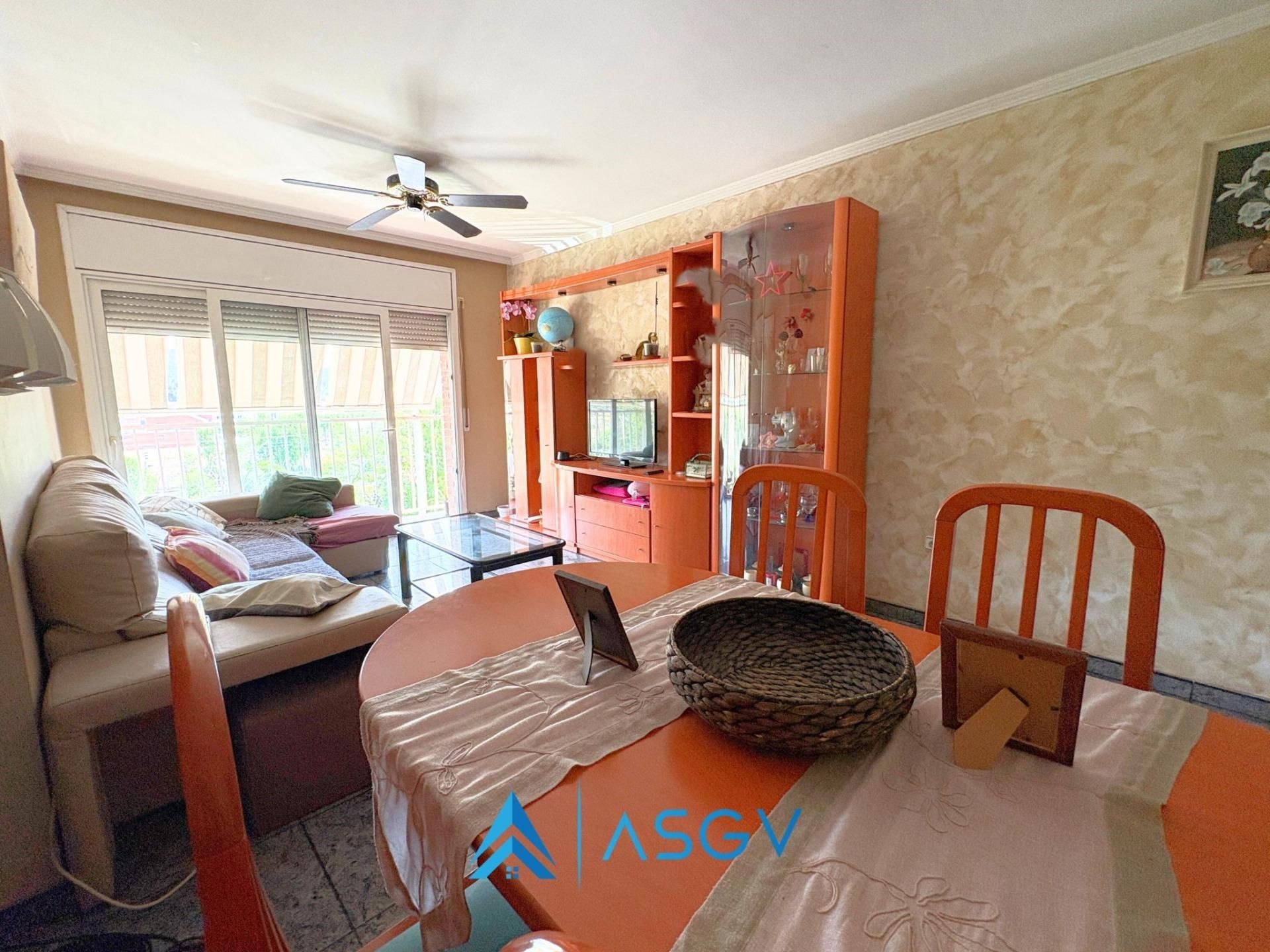 Living room of Flat for sale in Vilanova del Camí  with Heating, Terrace and Storage room