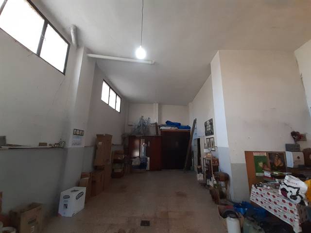 Local comercial en Venta en Calle Sor Valentina Mirón en Los Pinos - El Pilar