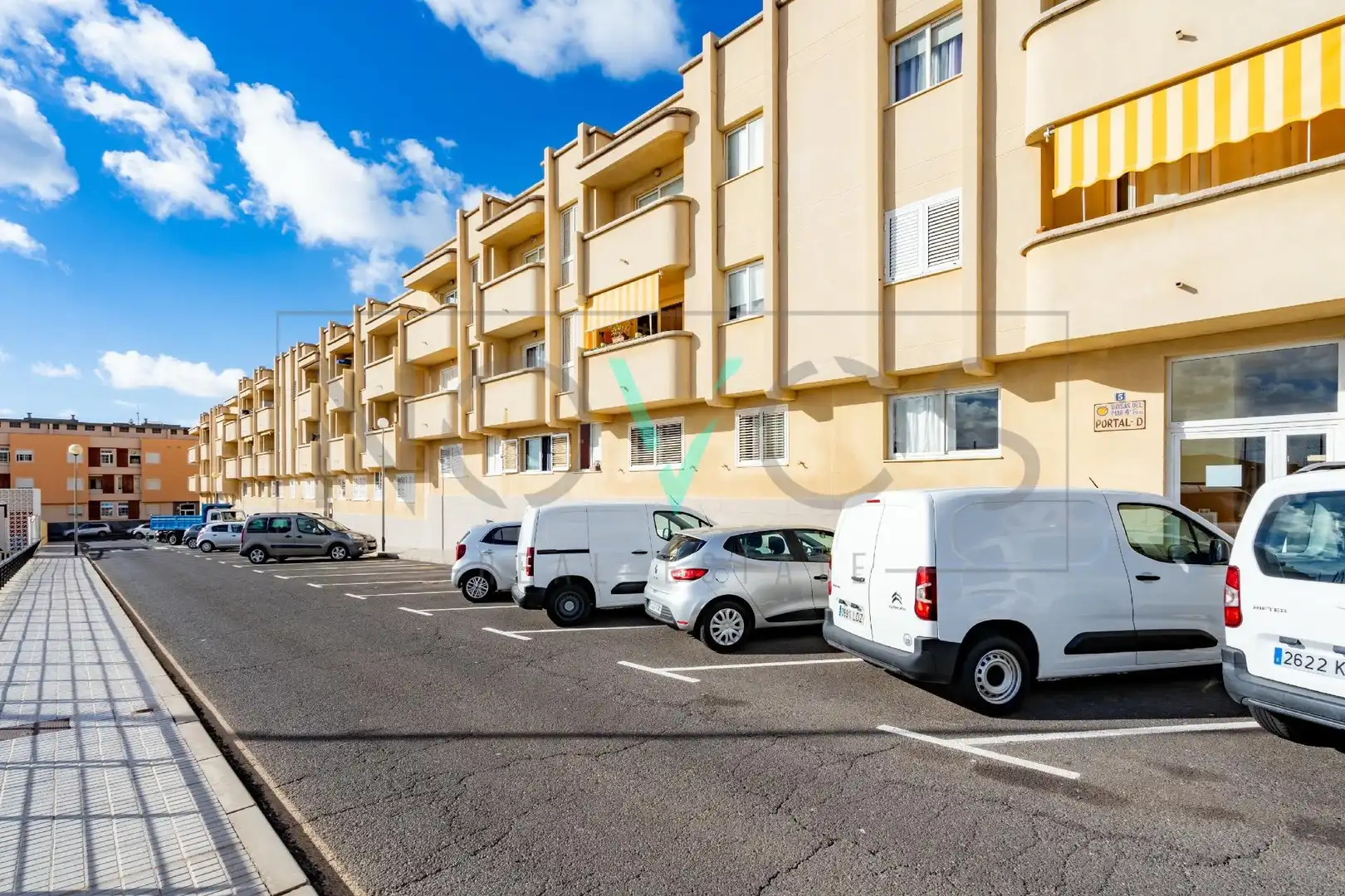 Vista exterior de Planta baixa en venda en Granadilla de Abona amb Jardí privat i Traster