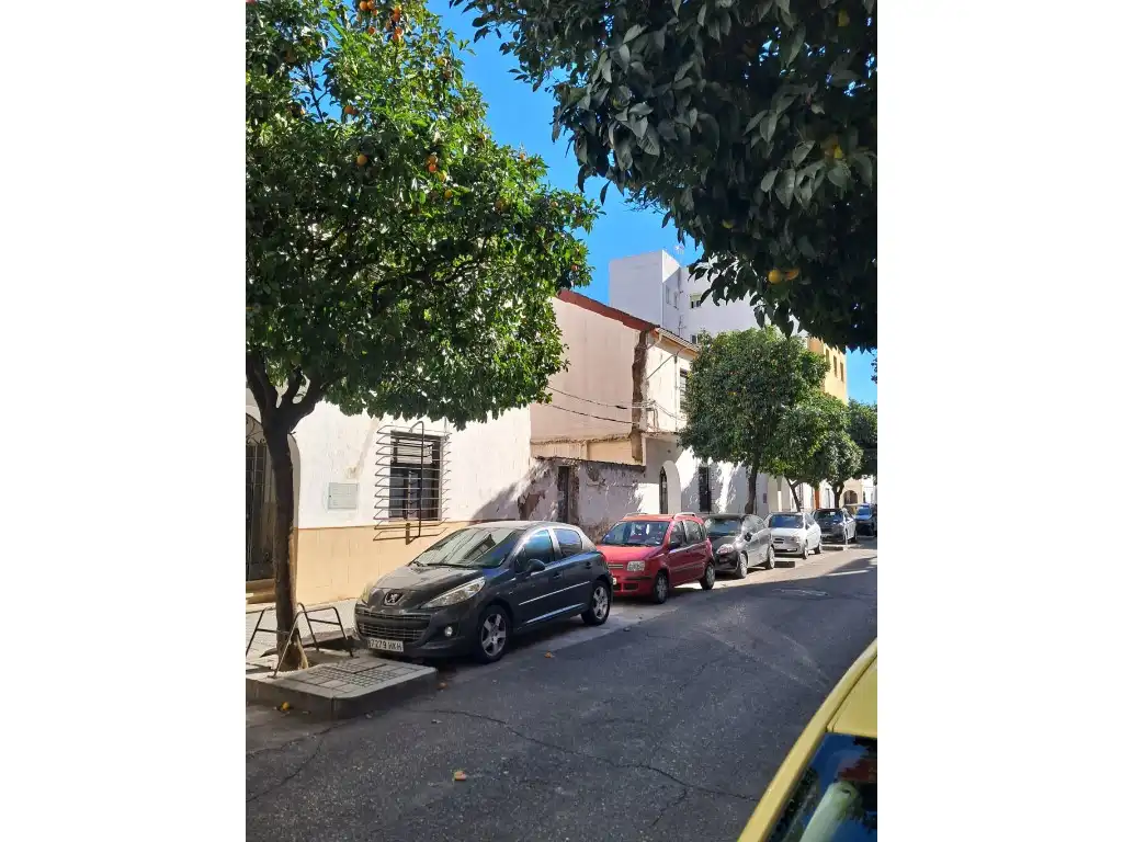 Residential land for sale in Calle Infanta Doña Maria, imagen 2
