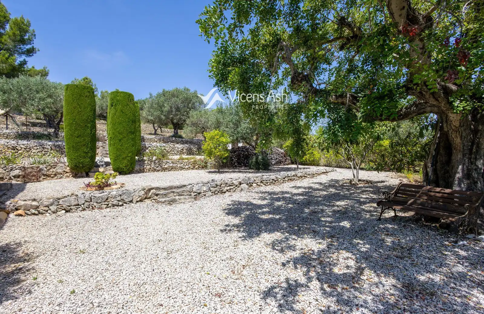 Houses for sale in Gata de Gorgos  with Air Conditioner, Heating and Storage room