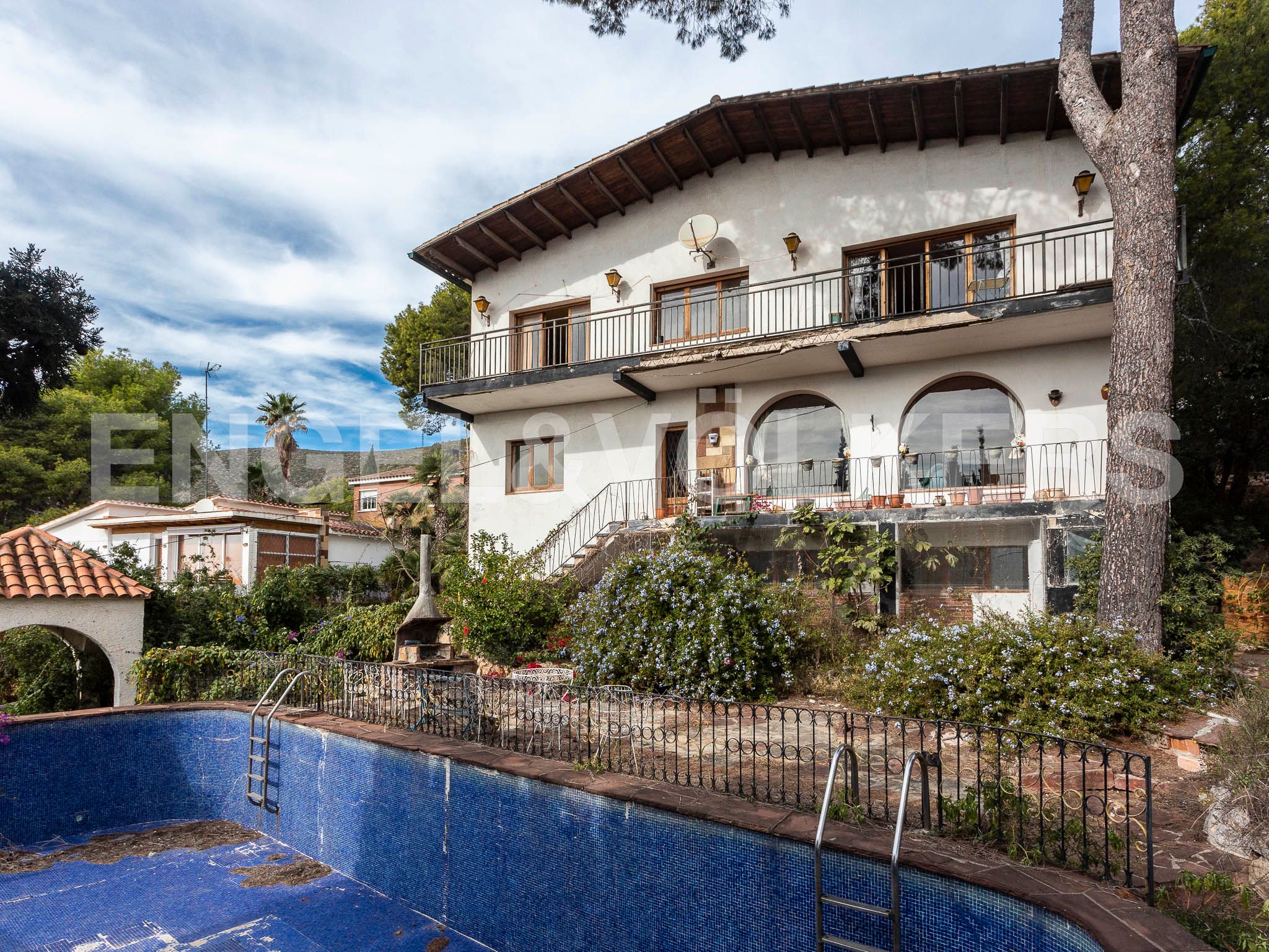 Exterior view of House or chalet for sale in Castelldefels  with Heating, Private garden and Terrace