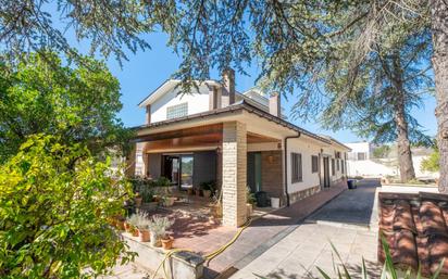 Vista exterior de Casa o xalet en venda en Matadepera amb Calefacció, Jardí privat i Terrassa