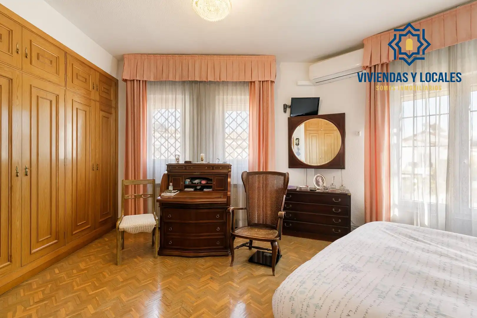Bedroom of Houses for sale in Granada